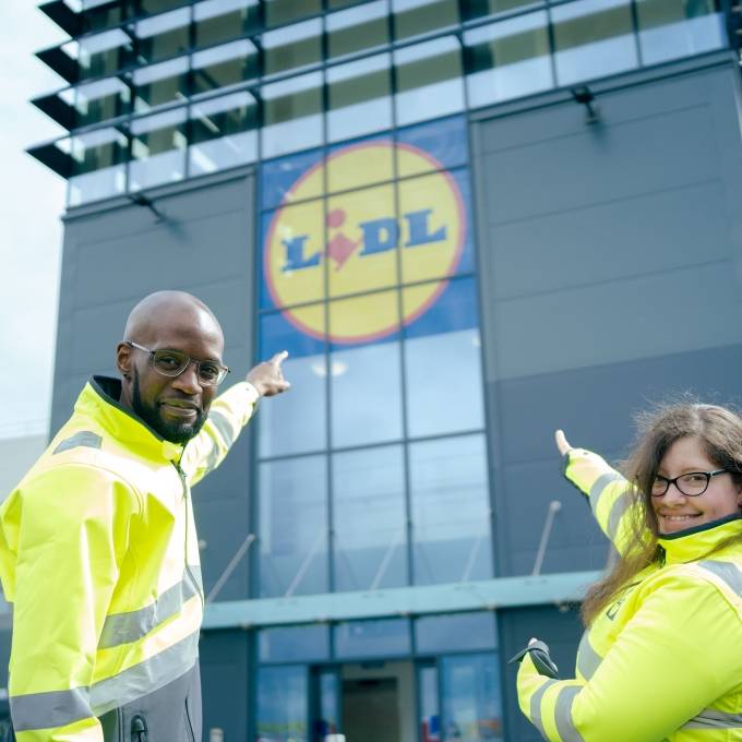 Luton exterior hero